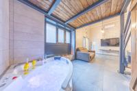 M r Loft apartment esclusivo con vasca idromassaggio - B&B Monterotondo