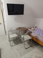 Habitación Doble con baño privado - 2 camas
