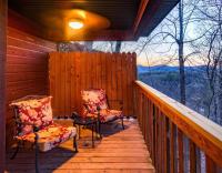 Great View! Pool Table,Hot Tub,Privacy,Fireplace - B&B