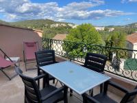 Joli appartement avec terrasse Baccara - Ferienwohnung Gréoux-les-Bains