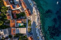Seafront Villa Denis - B&B