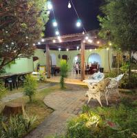 Casa Colonial com Suítes e Quartos Privativos - Hospedagem Residencial - B&B Rio Claro