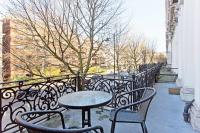 Beautiful Modern 1BR with Balcony - B&B Londra