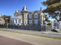 Gîte à Tharon: 2 chambres, terrasse, parking, proche mer - FR-1-306-1026 - B&B