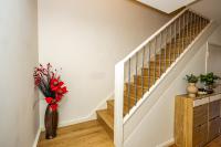 Central Parra Stylish 2Bedroom Apt 5-Min Walk to Station Private Big Car Park - B&B