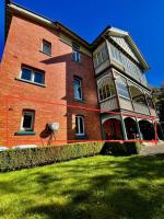 Elsmere Heritage Gardens & Accom - B&B Launceston