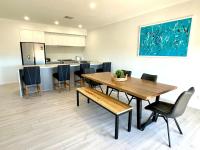 The Blue Wren - B&B Emu Bay