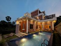 Villa with Private Pool, 12 mins walk to Beach - Chambres d’hôtes Trinquemalay