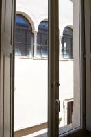 Gli Ippocastani - Free Parking - Old Town - Elegant & Spacious - B&B L'Aquila