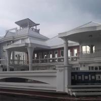 Magnificent White House Semporna by WB Legacy - Bed and Breakfast Semporna