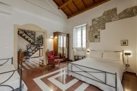 Deluxe Suite with Balcony