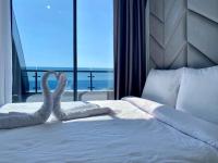 King Suite with Ocean View