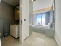 King Suite with Ocean View