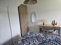Monolocale con Divano-Letto