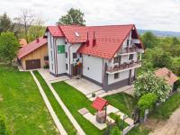 Perla Argesului, Ciubar, Piscina, Lift, Gratar, Cabana, Pensiuni, Hotel Cazare Transfăgarasan Curtea de Arges - B&B