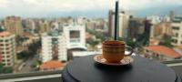 12C - Departamento 2 Dormitorios con Balcón y Vista - Zona Norte, Cochabamba - Chambres d’hôtes