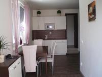 Apartamento con terraza 