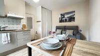 Studio proche centre et gare - B&B Parthenay