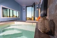 Villa Ponant 5 étoiles à Doëlan, piscine face mer - B&B Clohars-Carnoët