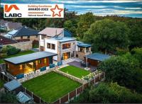 The Luxury Shed - B&B Huddersfield