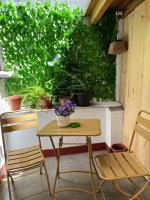 Standard Double Room with Shared Bathroom