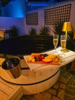 Spring Tide Beach Flat Child Petfriendly Hot Tub - B&B