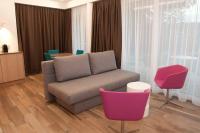 Deluxe Apartment with Terrace and Lake View