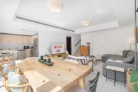 Emirates Living's Fascinating Villa for Everyone - B&B Dubai