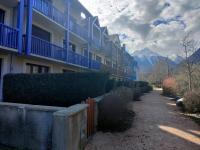 T2 familial 4-5 pers bord de la neste, parking privé gratuit - B&B Vielle-Aure