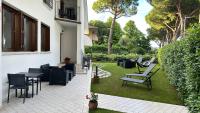 La Casa Bianca Rooms&Lounge - Bed and Breakfast Cesenatico