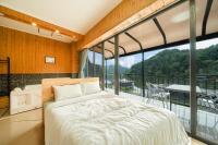 Double Room 6