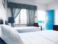 Deluxe Tweepersoonskamer met 2 Aparte Bedden en Uitzicht op Zee