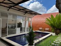 4 BR Cozy Villa Pemaron Munggu Canggu Private Pool - Ferienwohnung Munggu