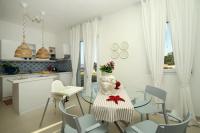 Salù Palace a 1 minuto a piedi dalla spiaggia - B&B Santo Stefano di Camastra