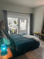 Tweepersoonskamer met Gedeelde Badkamer
