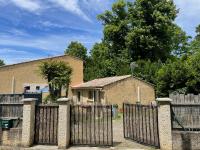 Jolie petite maison Avignon - Montfavet - B&B