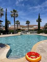 Pavillon à 400m de la plage avec piscine - B&B Valras-Plage