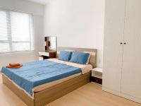 Appartamento con 3 Camere da Letto e Vista Porto Turistico