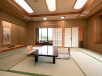 Japanese-Style Quadruple Room