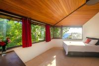 Studio Apartment with Sea View