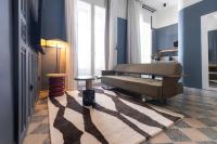 Superior One-Bedroom Apartment with Balcony