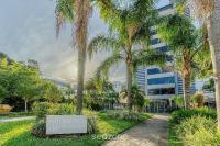 Estadia completa a poucos minutos de parques e restaurantes - PMN - B&B
