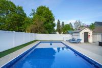 Heated Pool & Hot Tub - Family Retreat at Lake CDA - Chambres d'hôtes Coeur d'Alene