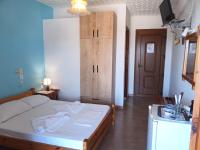 Doppelzimmer mit Balkon und Meerblick