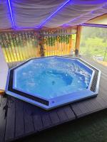 Cabana Refugiul Alpin Beliș - Bed and Breakfast Bălcești