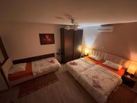 Chambre Triple avec Balcon