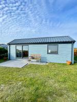 Two Bed Chalet with Sea Views - Chambres d’hôtes Antony