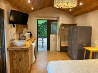 Basic Cottage