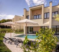 Id-Real Villa - B&B Golem
