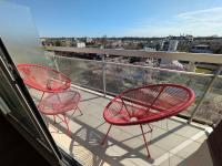 Le Riviera - Studio Neuf & Lumineux - Avec Balcon - B&B